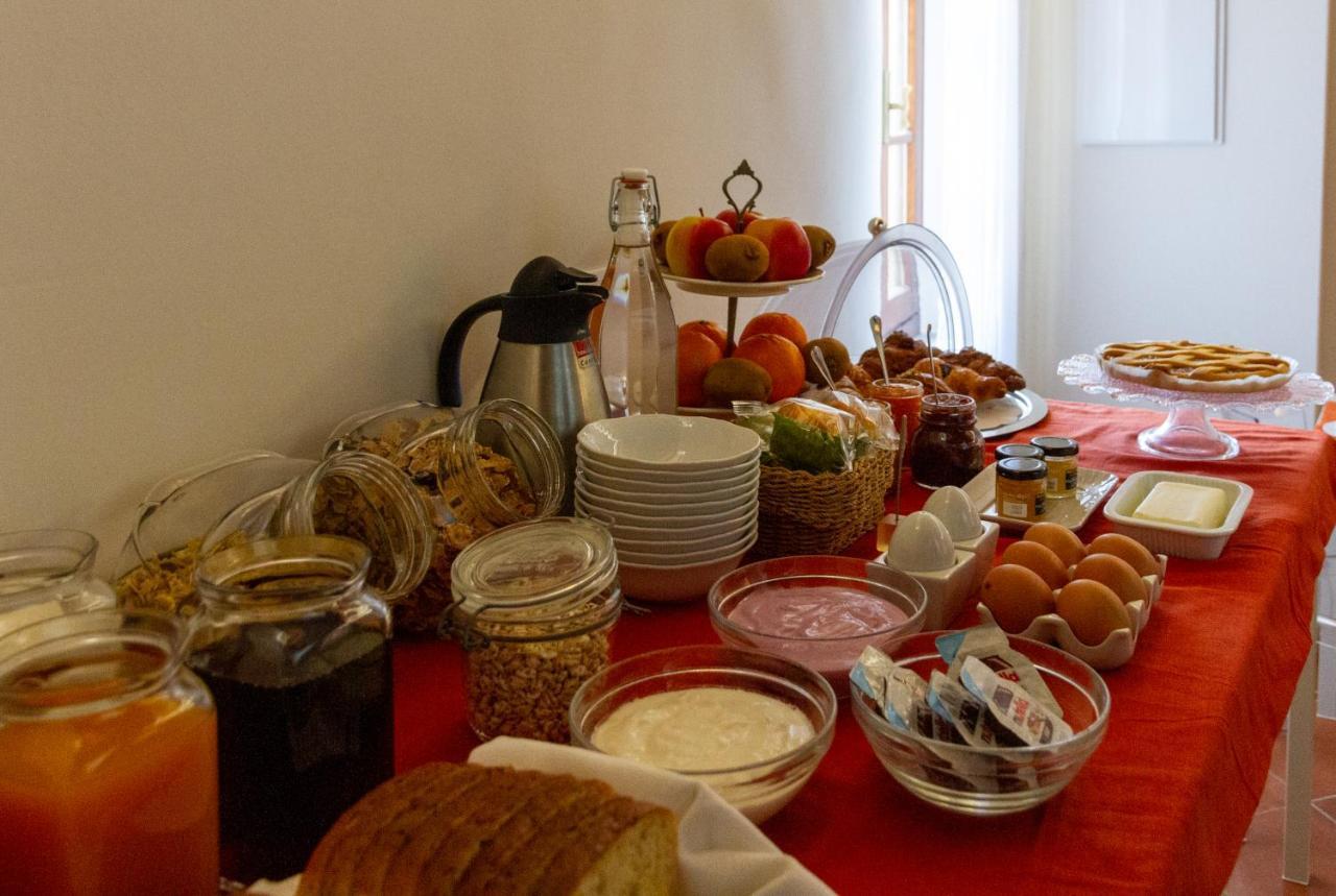 Acomodação com café da manhã  San Francesco 2*