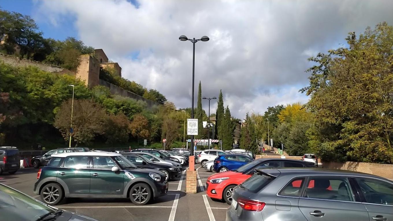 San Francesco Acomodação com café da manhã  Siena